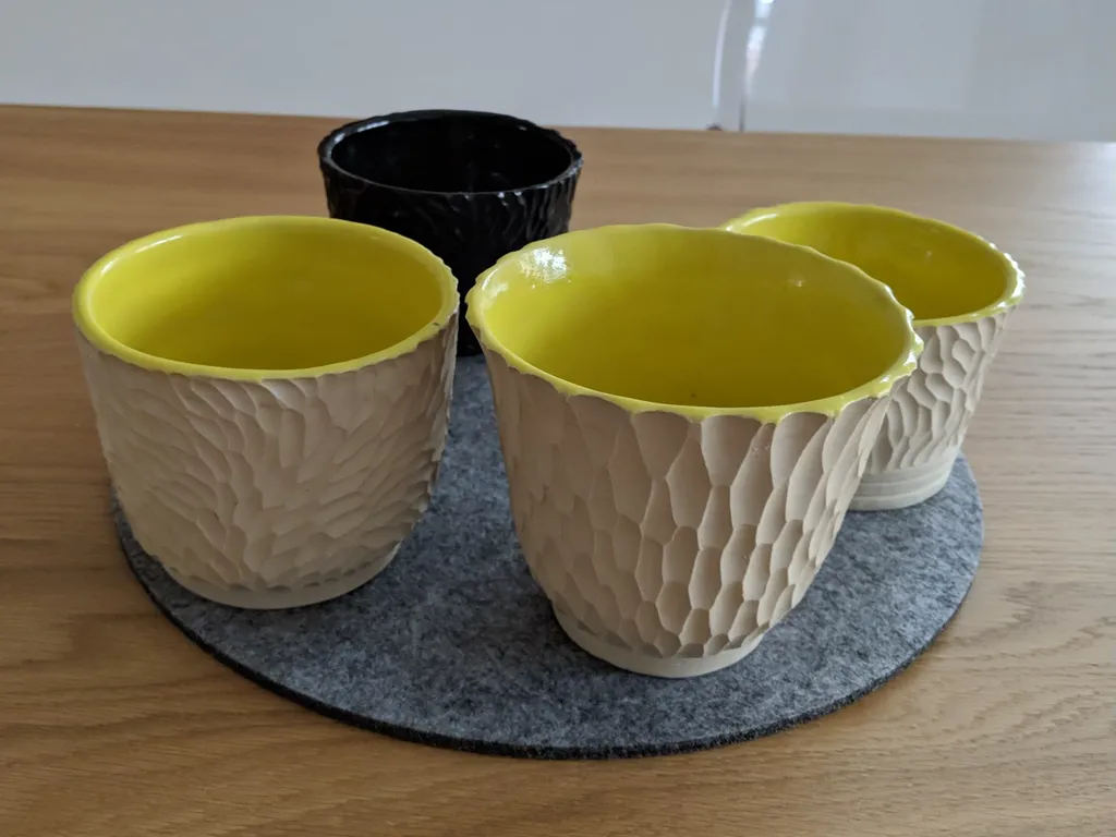 Textured pots