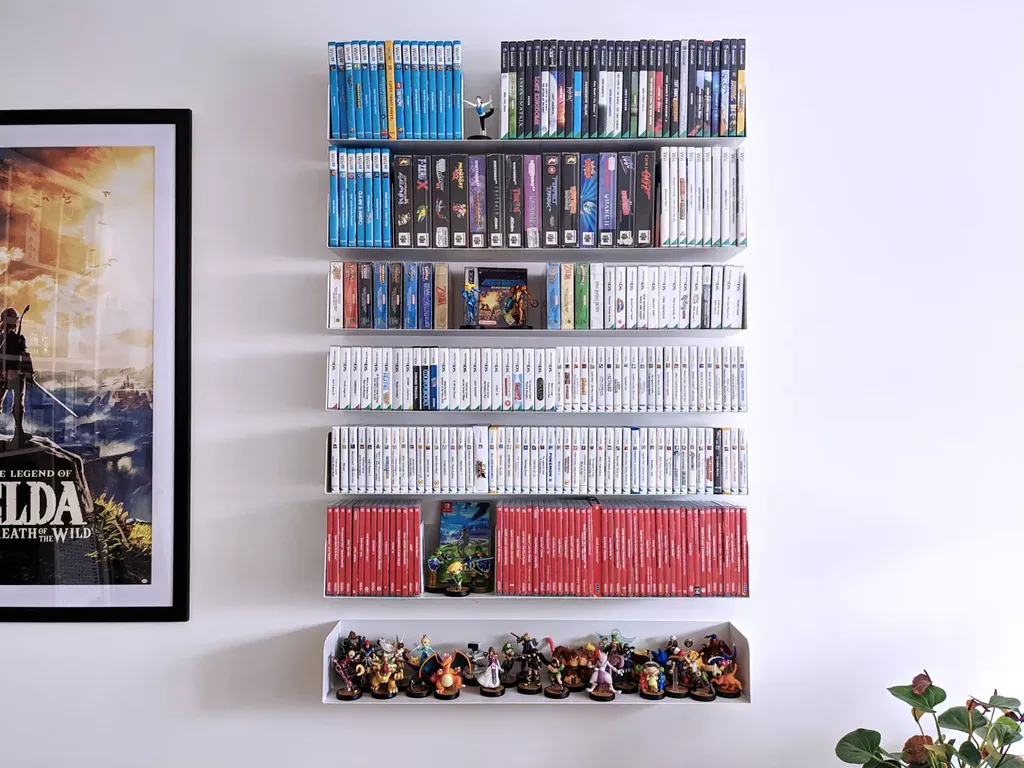 Game shelf